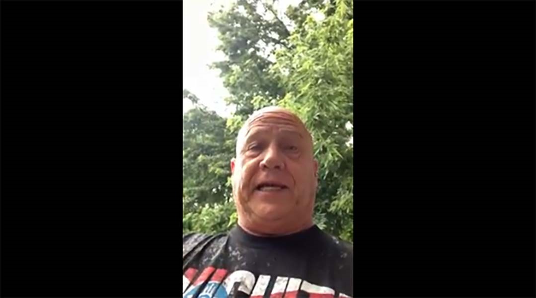 Howard Speaks: Does your bookkeeper sit next to you?