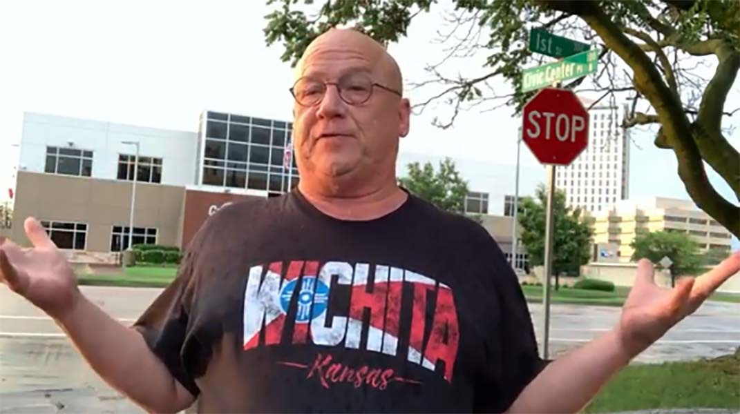 Howard Speaks: Dentists Could Learn From White Castle