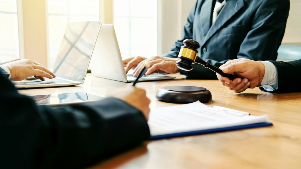 How to Protect Assets from Lawsuits: For High-Income Professionals