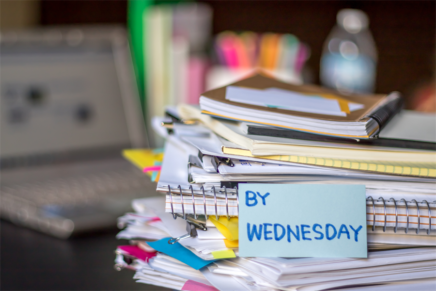 An Excerpt From 100 Things I HATE/Love About Dentistry- A Cluttered Desk