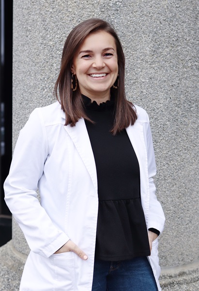 242: Dr. Anna Cowdin | Nomad Dental