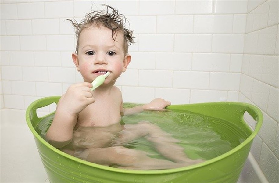 Here's How You Can Take Care Of Your Child's Oral Health