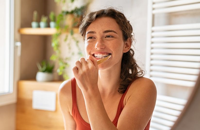14 Ways to Improve Your Teeth and Achieve the Perfect Smile