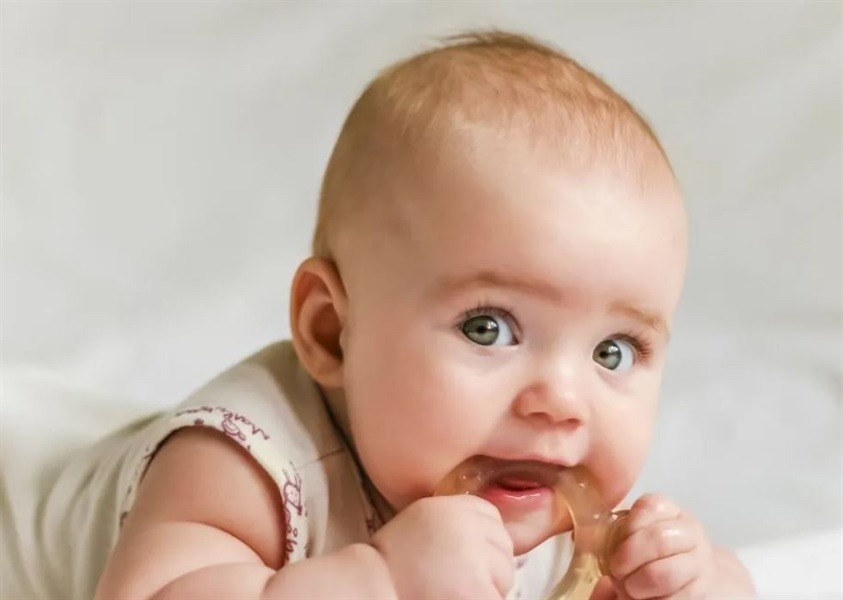 Teething Hacks: Genius Tricks for Soothing a Teething Baby