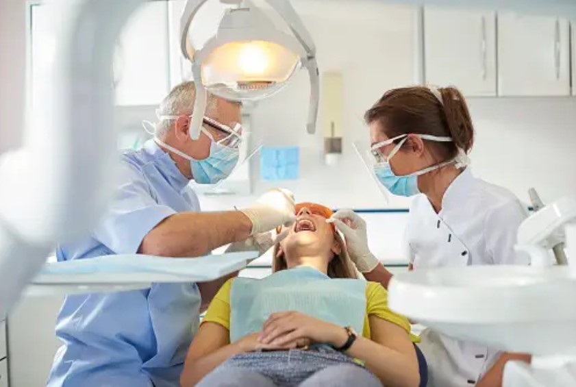 The Role of Regular Dental Check-Ups for Casino Employees