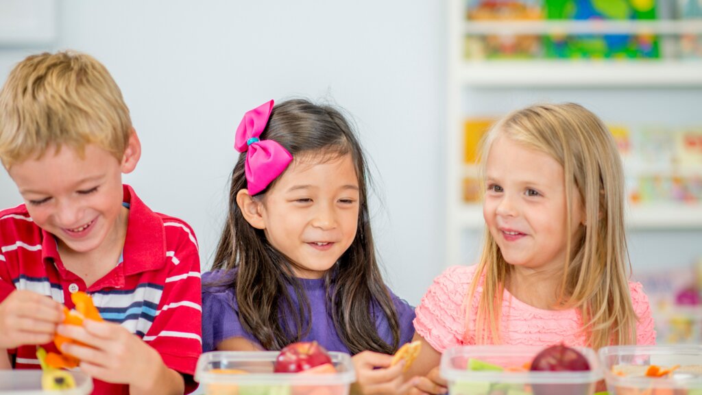 Snacks, Sips, and Smiles: How Everyday Eating Shapes Your Child's Teeth