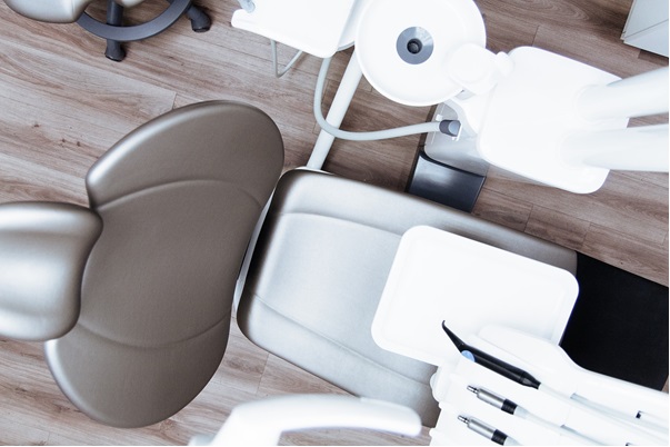 How to Stand Out as a Private Dental Cosmetic Practice?