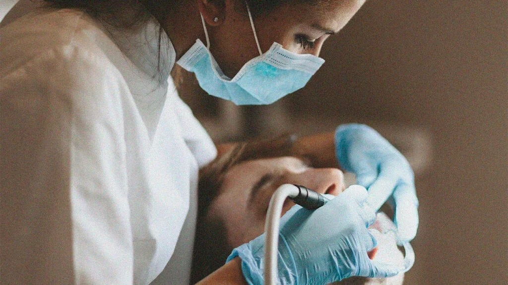 7 Things You Should Know About an Abscessed Tooth