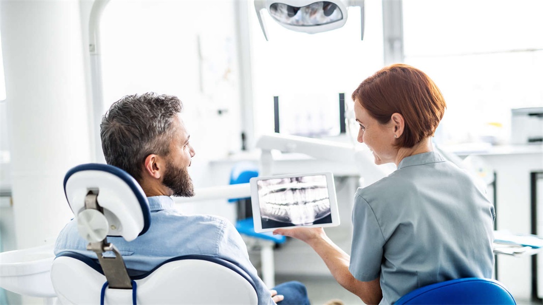 Managing Dental Practice Cash Flow: Emergency Funding Solutions for Unexpected Equipment Repairs