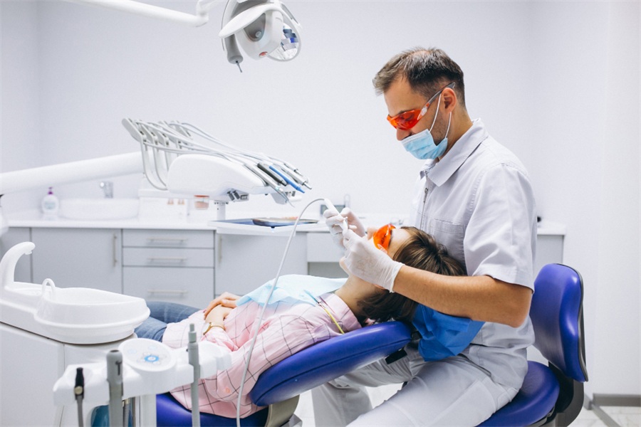Balancing Clinical Precision And Patient Comfort In Today’s Dental Practice