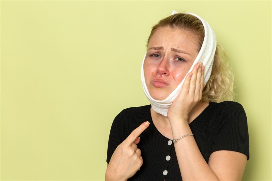 Can Whiplash Damage Your Teeth? The Surprising Truth