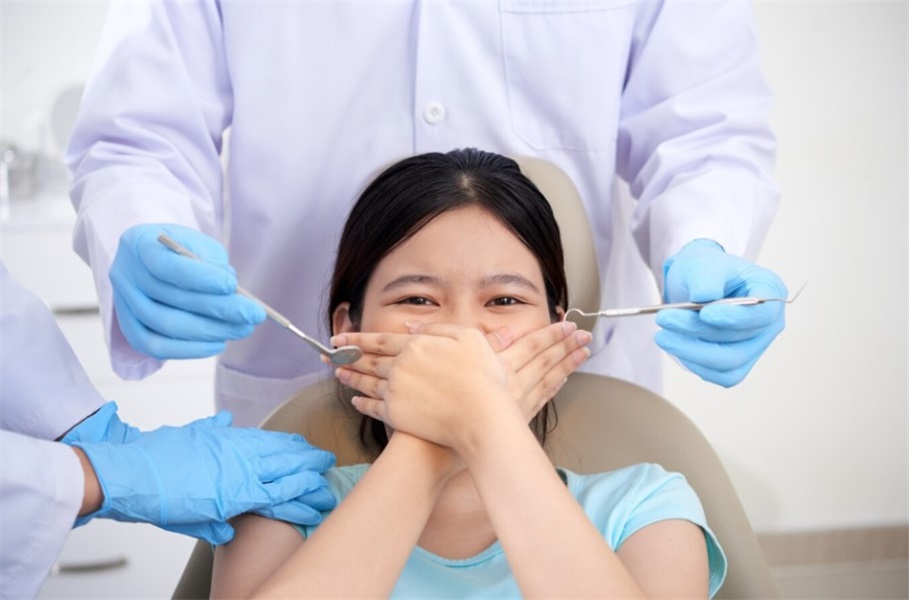Choosing the Best Burbank Dentist: A Guide for Families