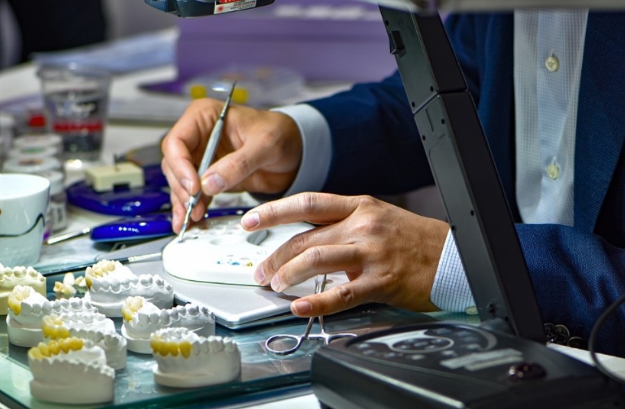 How Route Optimization Software Can Transform Dental Supply Chains