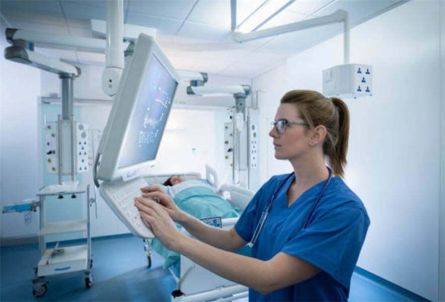 Advancing Nursing Career With Continuing Education