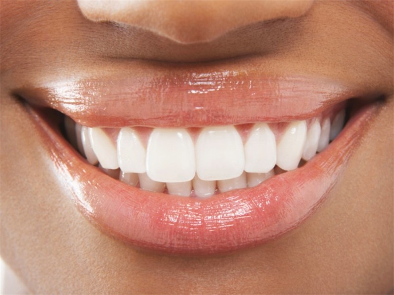 How to Handle a Dental Emergency Before You Reach the Dentist