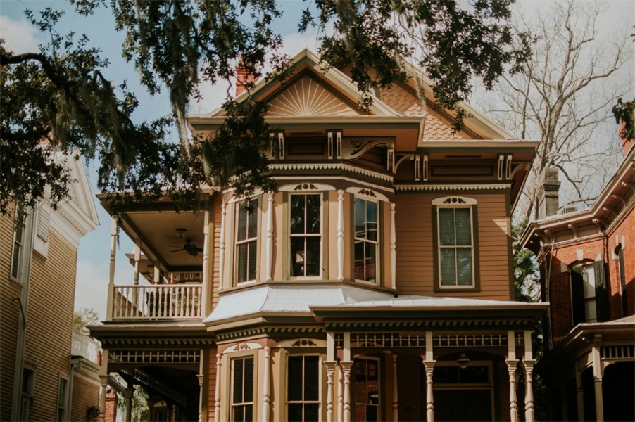 From Golf Greens to Growth Corridors: How to Navigate Real Estate in Georgia with Confidence