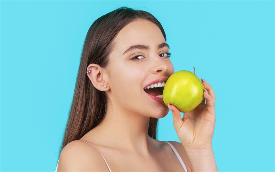 Dental Care 101: 10 Sweet Foods That Are Enamel-Friendly 