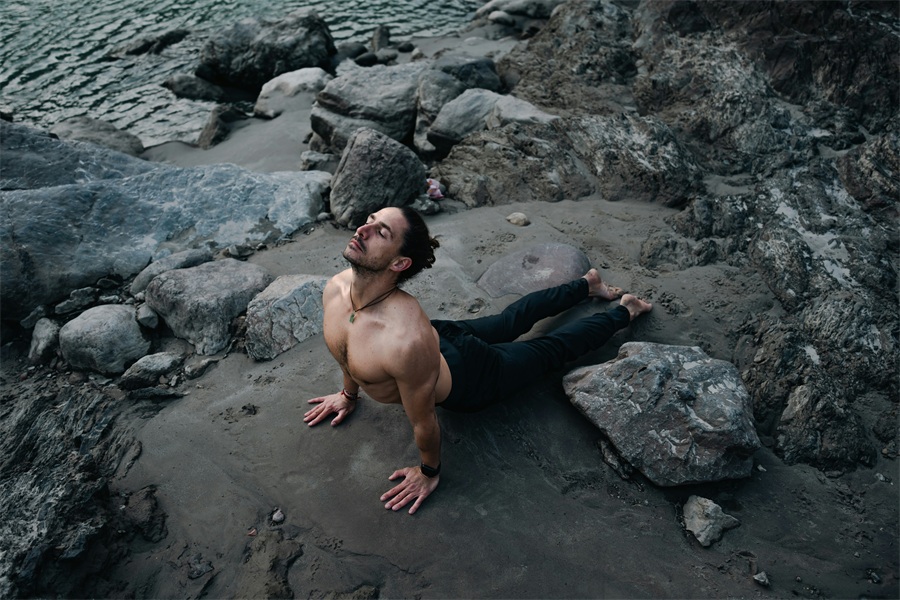 Cave Yoga: Finding Stillness in Subterranean Sanctuaries