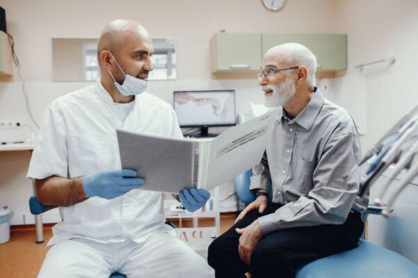 Common Hygiene Challenges in Elderly Patients and How Dental Professionals Can Help